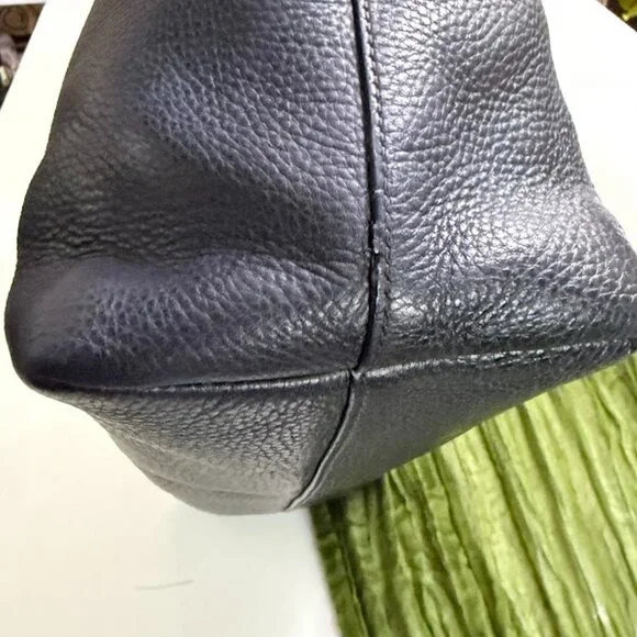 Prada Black Leather Tote Bag Large Shoulder Bag Gold Hardware Authentic - Picture 6 of 15